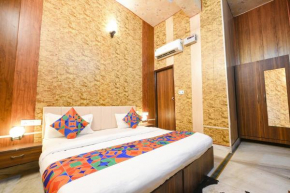 FabHotel The Grand Palace